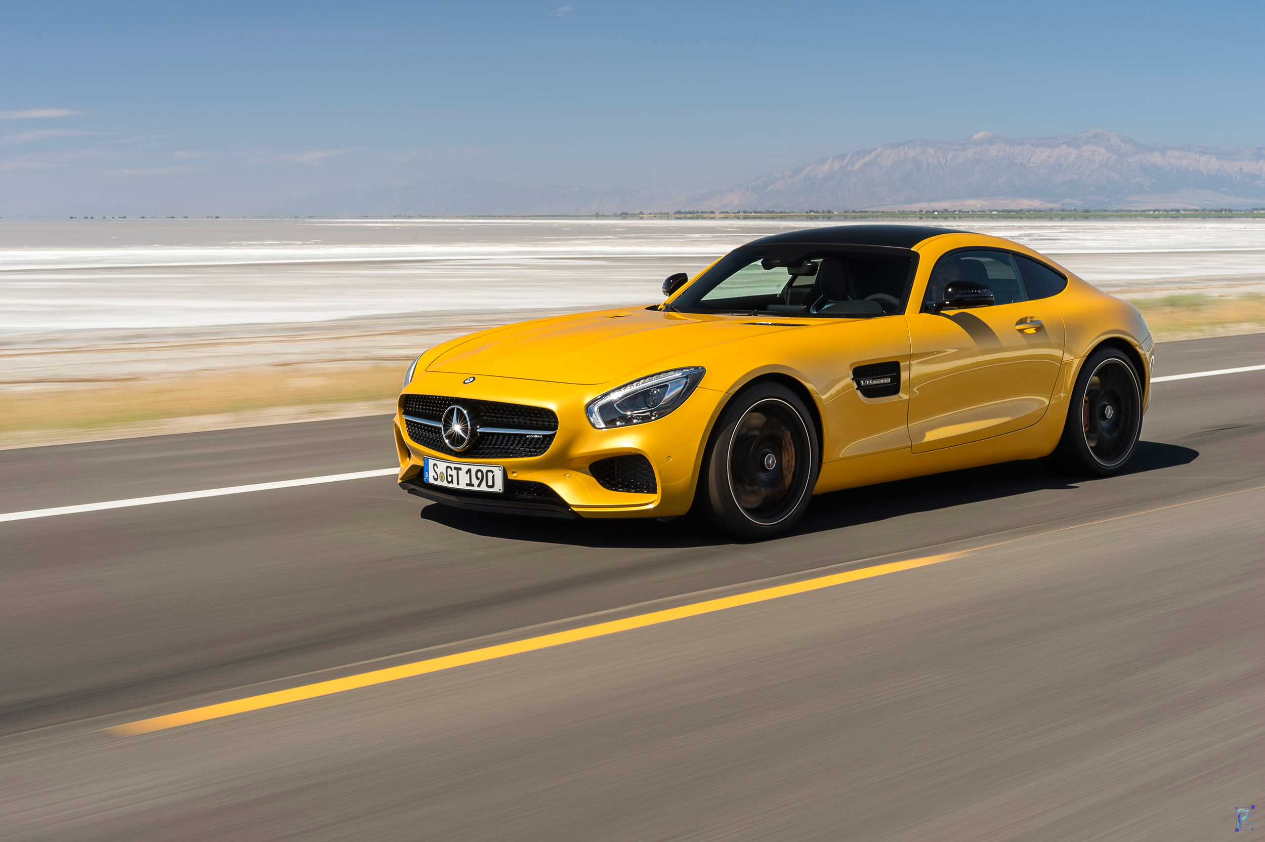 14-تصاویر مرسدس بنز ای ام جی 2016 (AMG-GT) منتشر شد.